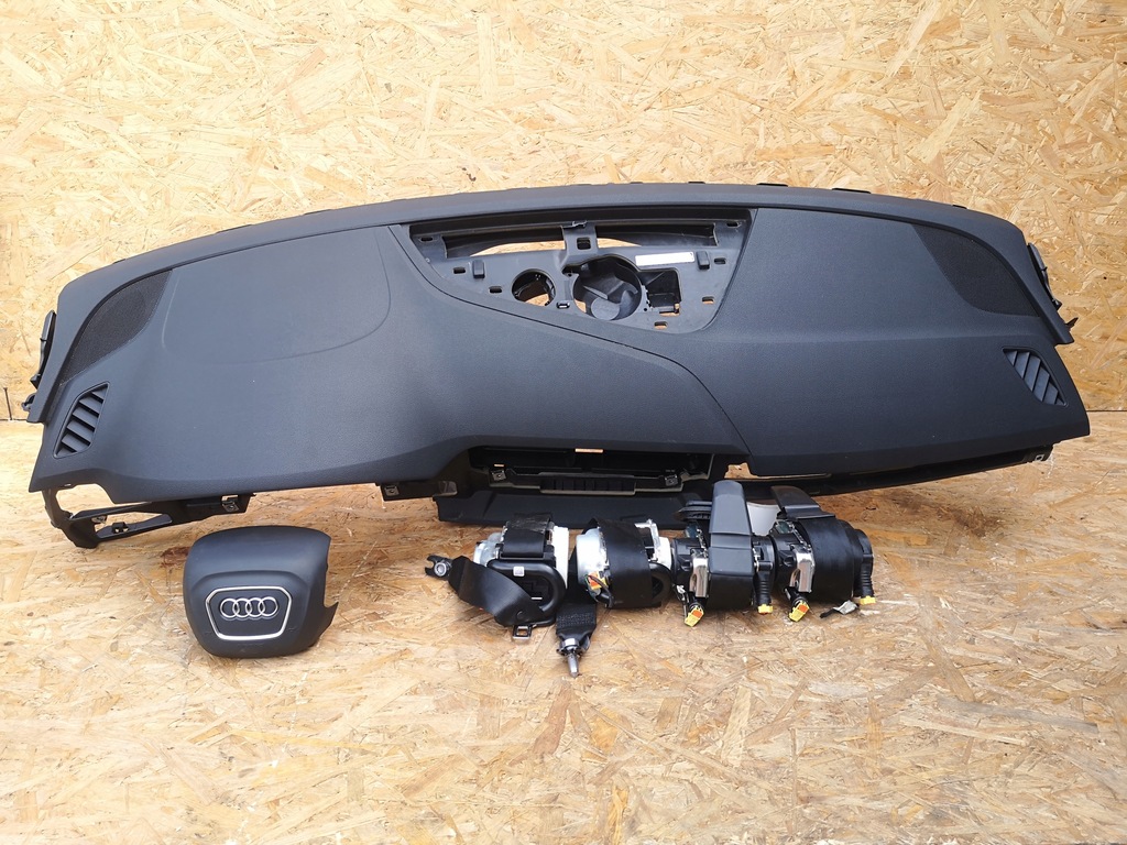 фото №1, Audi a4 b9 приборная панель подушки безопасности ремни оригинал