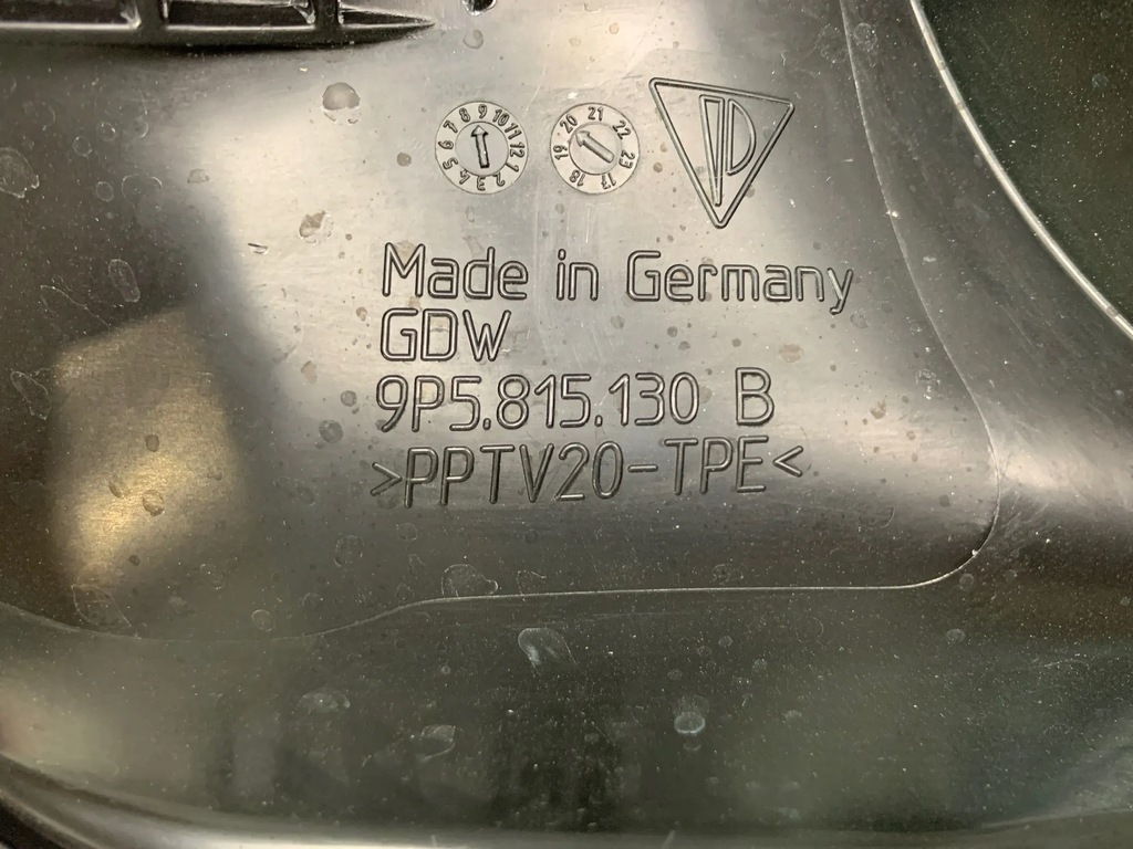 фото №6, Porsche 911 992 корпус фильтра воздуха 9p5815130b