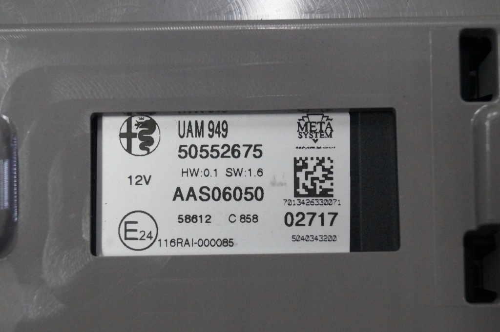 фото №4, Лампа освещение кабины перед alfa romeo giulia