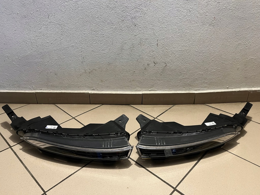 фото №1, Hyundai bayon full led лампа перед правая led drl