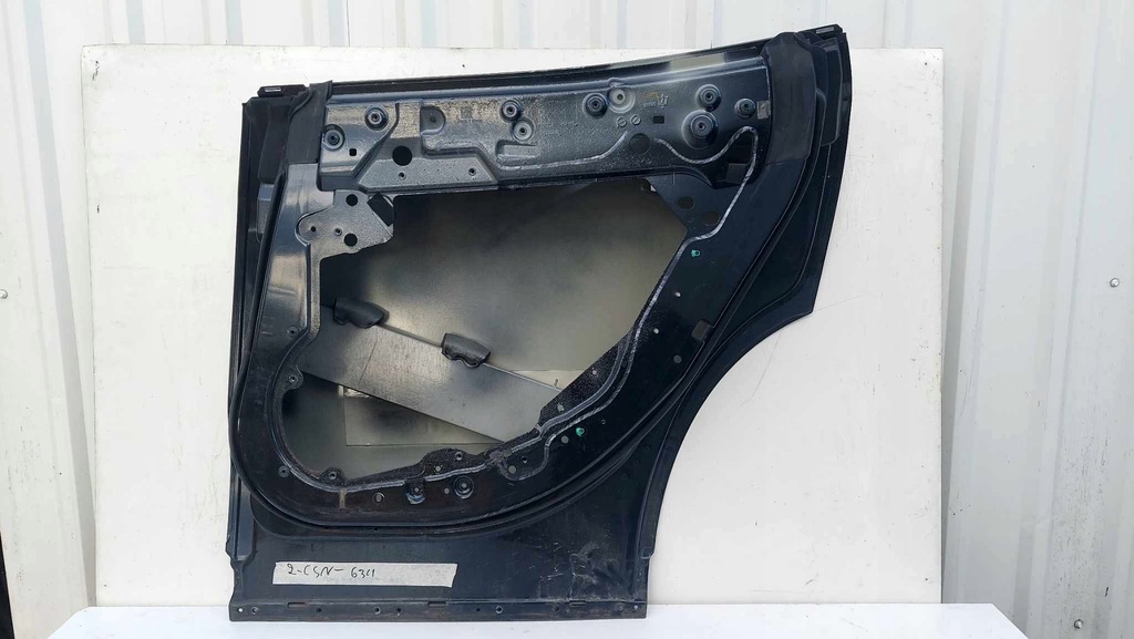 фото №10, Maserati levante двері праве задня задні 2337