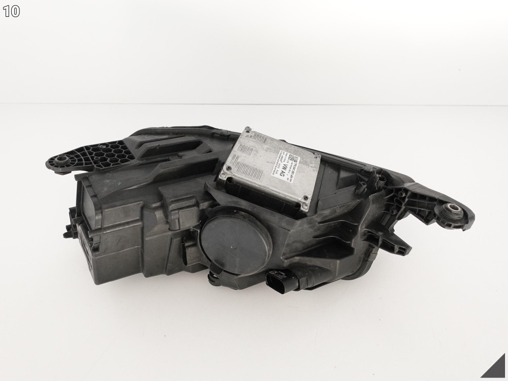 Skoda fabia 3 рестайлинг  6v1 18-21 фара full led r европа Доставка