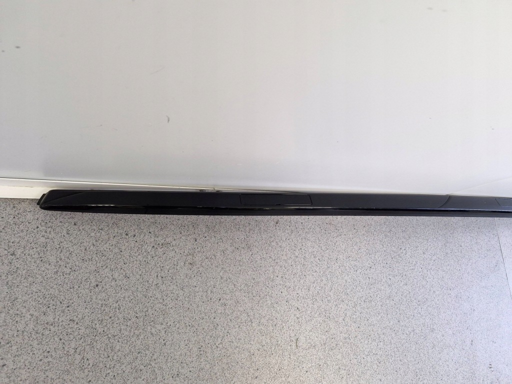 Молдинг кровельная левая рейлинг lexus rx v al30 22- 6240348020 Доставка
