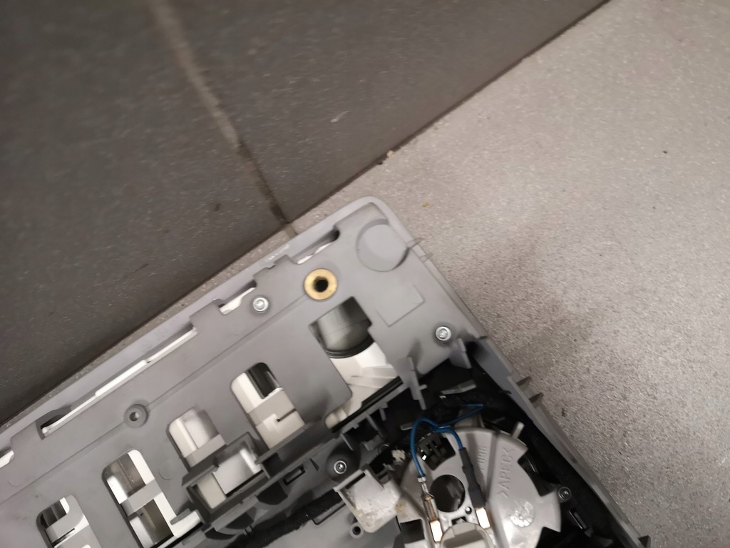 фото №13, Лампа потолочный vw phaeton 3d0907135b