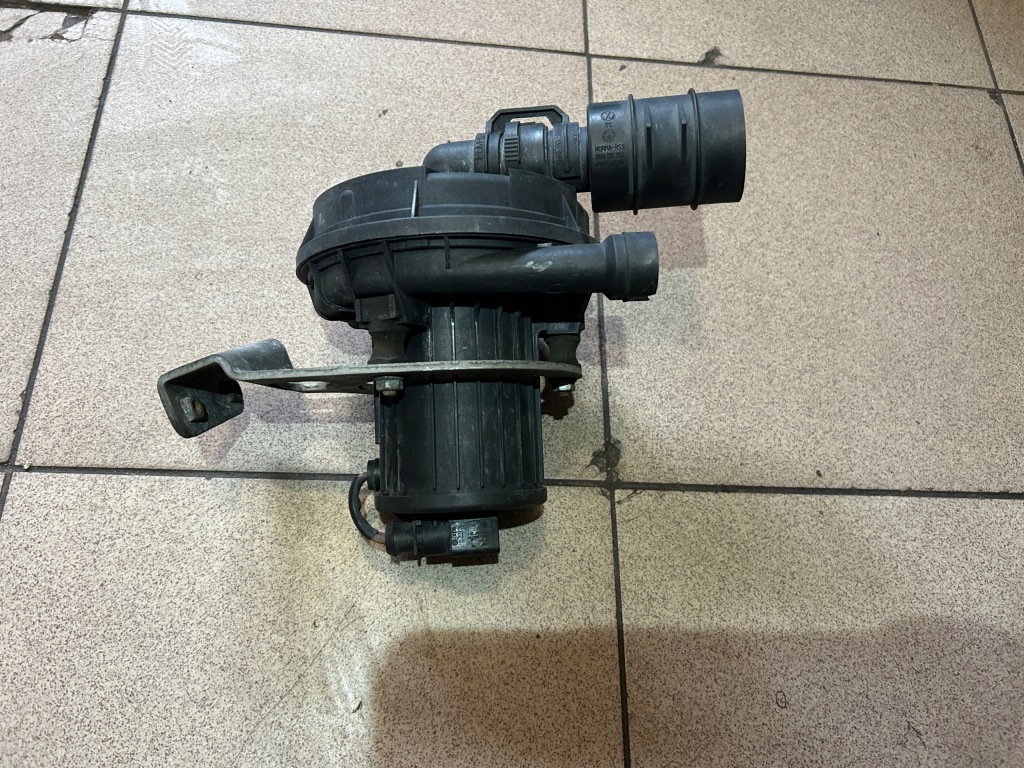 Купить Насос sai воздуха вторичного vw passat w8 4.0