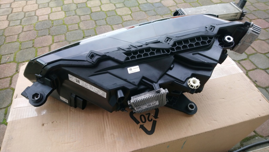 Фара правый  перед передняя skoda superb 3 рестайлинг  full led 3v1941016d cała! Недорого