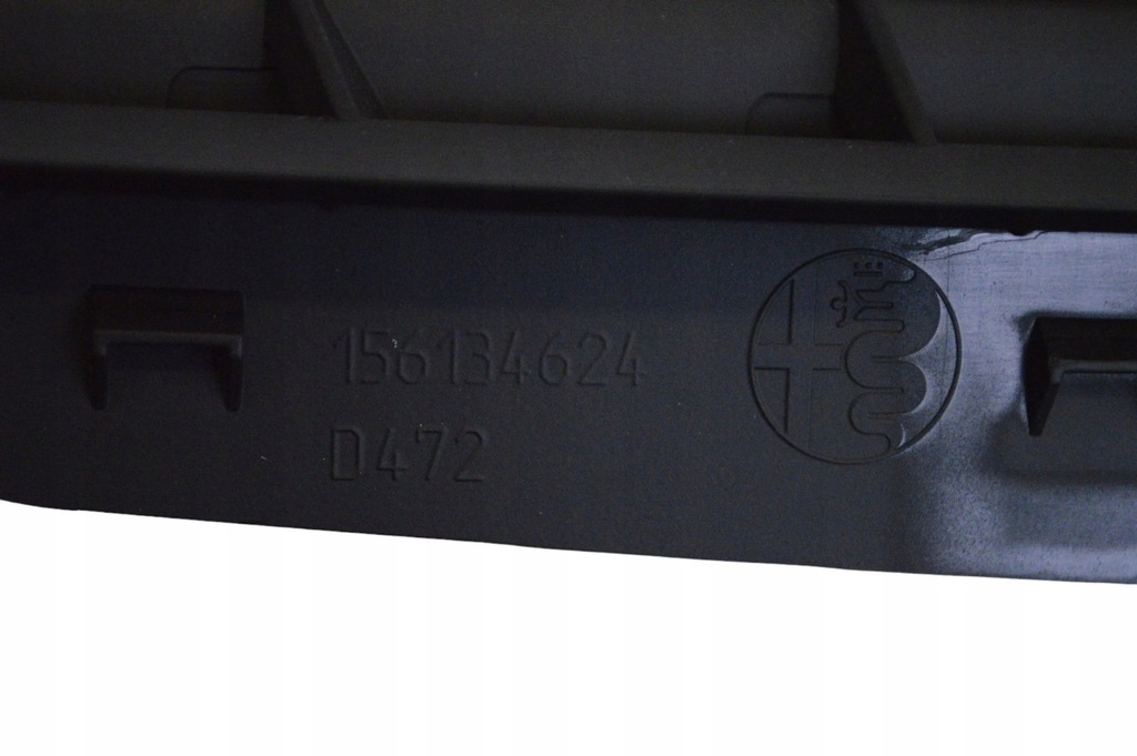 фото №5, Alfa romeo giulia 2017 рамка бардачка панели приборной панели