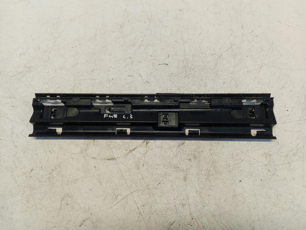 фото №1, Bmw f48 x1 напрямна молдинг поріг ліва 7332331