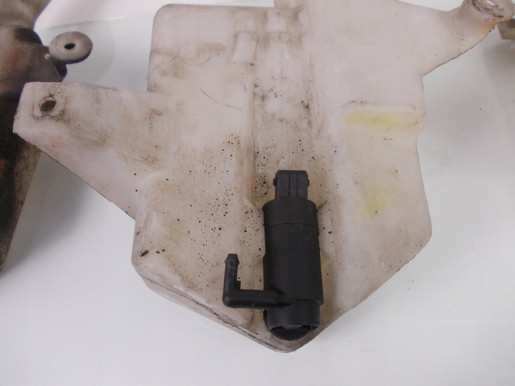 фото №3, Бак розпилювача ford mondeo mk3