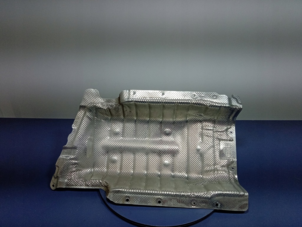 фото №1, Bmw x5 g05 g06 g07 защита тепловая 7424924