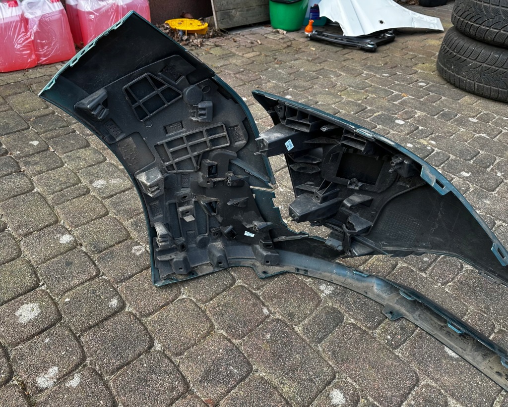 Бампер передний перед peugeot 308 3 t10 21r Цена