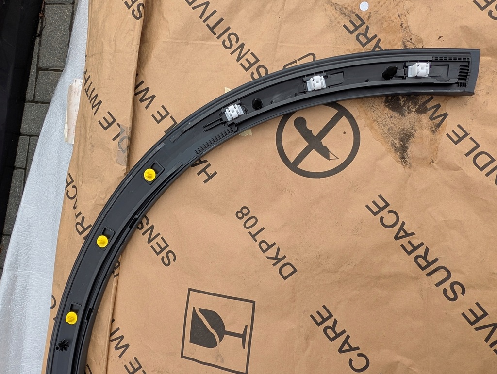 фото №9, Audi rsq8 q8 sq8 4m8 молдинг крыла левый перед 4m8853717k nowa оригинал