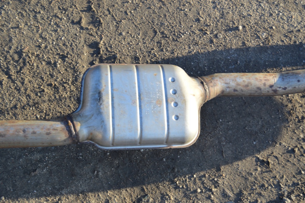 Вихлоп гасник kompletny mercedes w213 e klasa e200 2134907106 2.0cgi Ціна