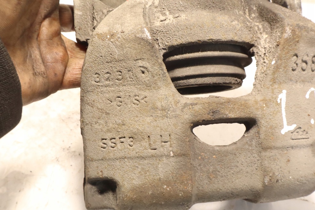 фото №7, Суппорт тормоза левый перед renault latitude 2.0dci