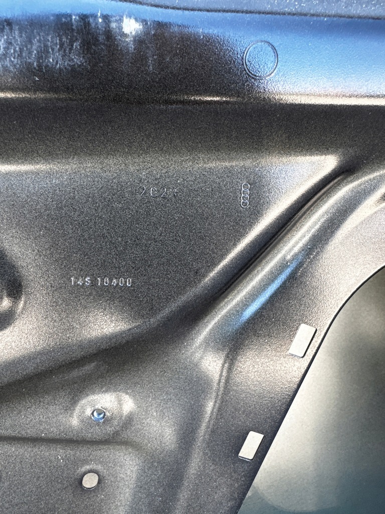 фото №7, Audi rsq8 q8 4m8 двері праве передні молдинг карбон