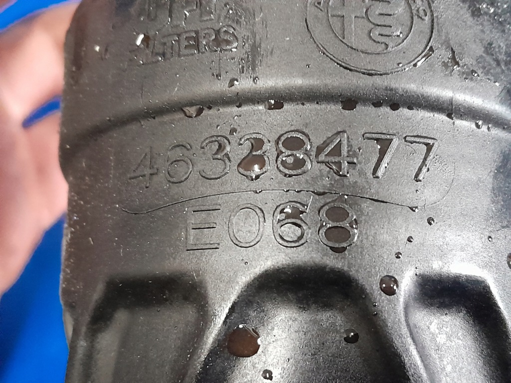 Основа фільтра оливи 46339477 alfa romeo stelvio 2.2 d Доставка