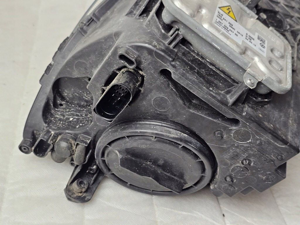 фото №9, Лампа фара перед правая правый skoda yeti ксенон europa 5l1941016b