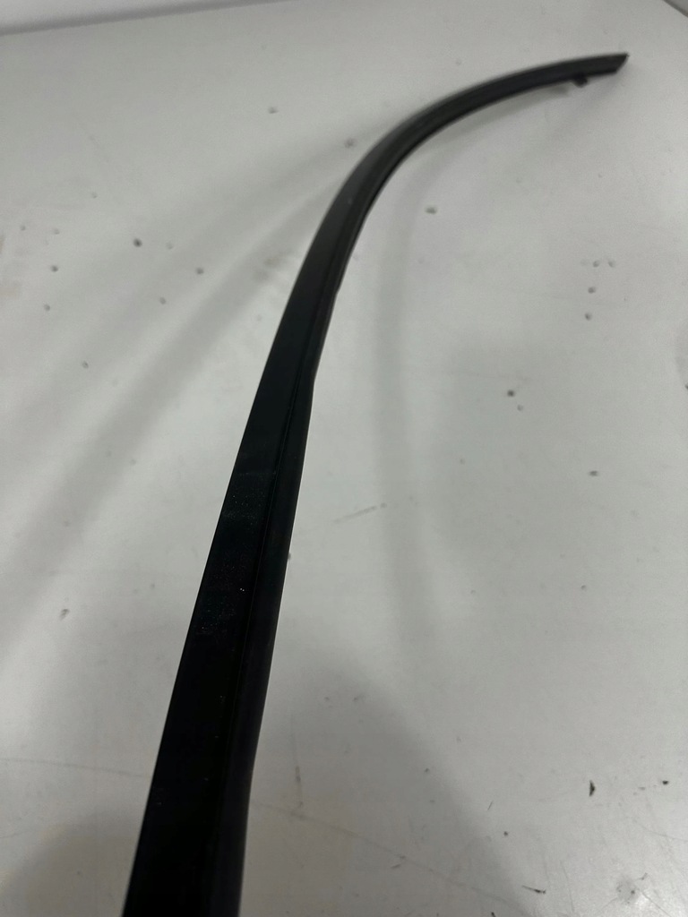 фото №16, Bmw i4 2022 набір молдинг wykończeniowych зовнішніх