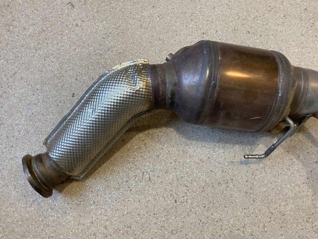 Купить Katalizator/dpf porsche panamera 971 971131765d