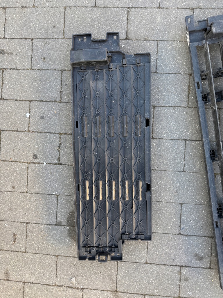 Jaguar f-pace lift x761 бампер передній в Україні