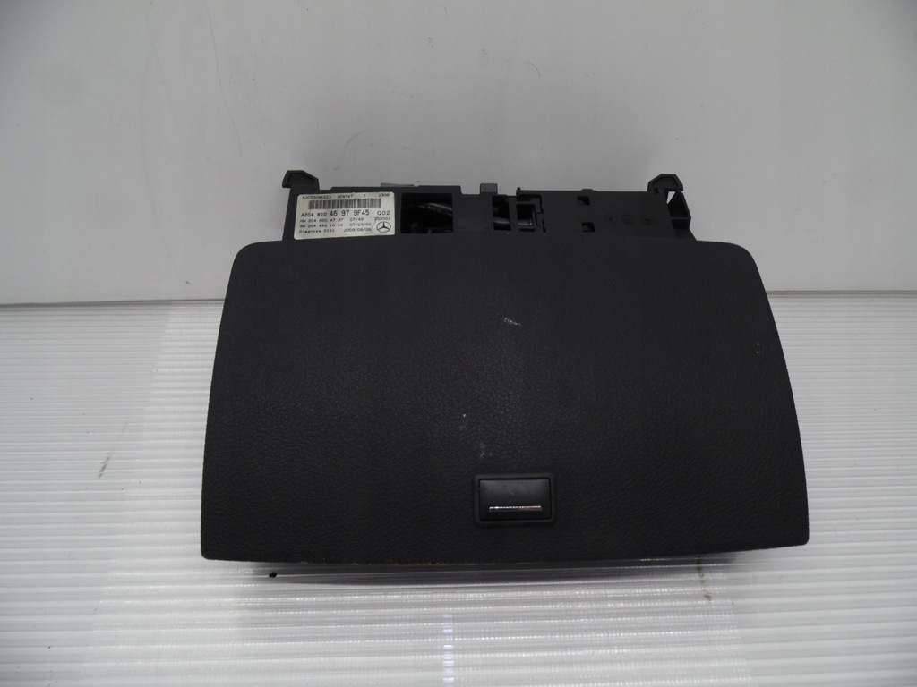 фото №1, Экран дисплей радио навигации mercedes w204