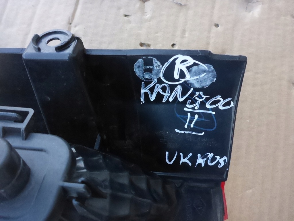 фото №11, Renault kangoo ii lift задня права кришка багажника оригінал