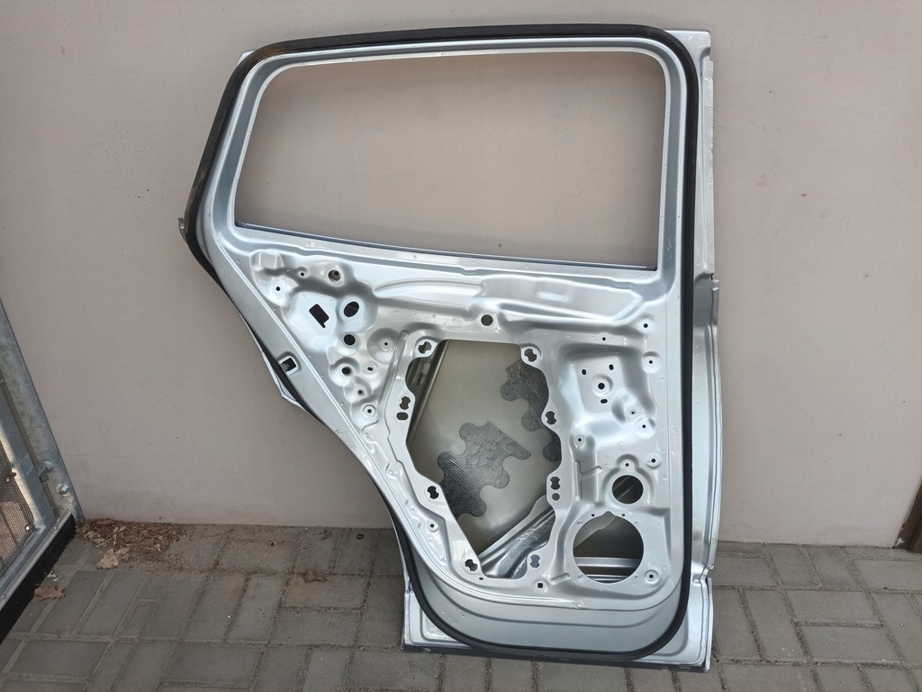 фото №7, Дверь левая задние vw id4 id.4 задняя левый 11a