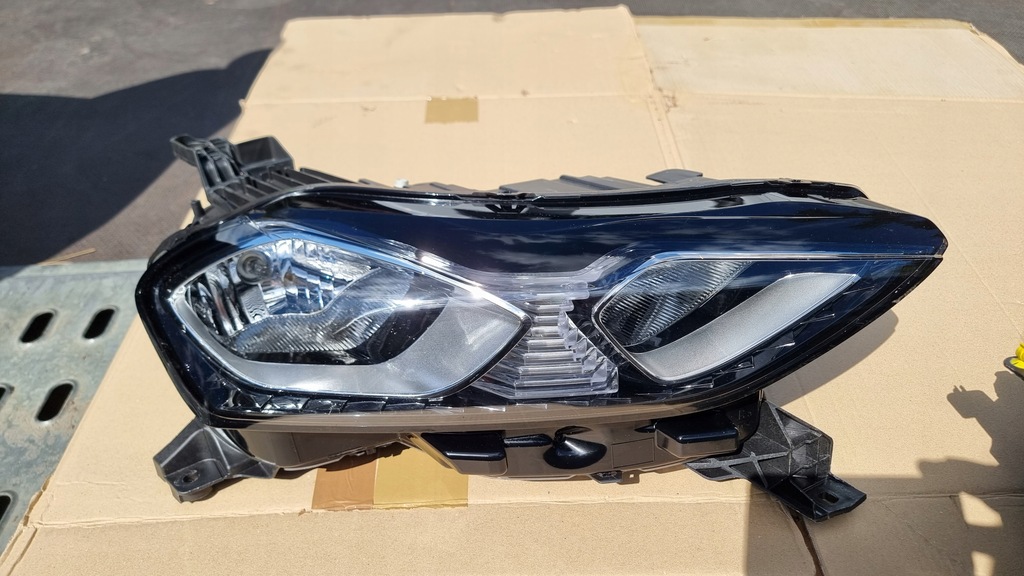 фото №1, Citroen ds3 crossback лампа правий перед демонтаж