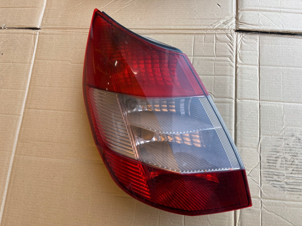 фото №1, Лампа задня ліва renault scenic ii 2003-2006 82000127704-e