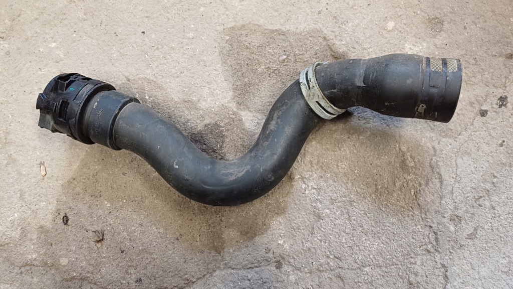 Купити Opel crossland 1.2 b шланг води 9678818780