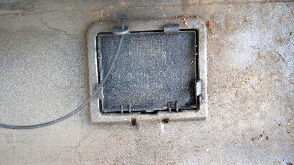 фото №4, Накладка молдинг порог правая оригинальный номер - mercedes s w220