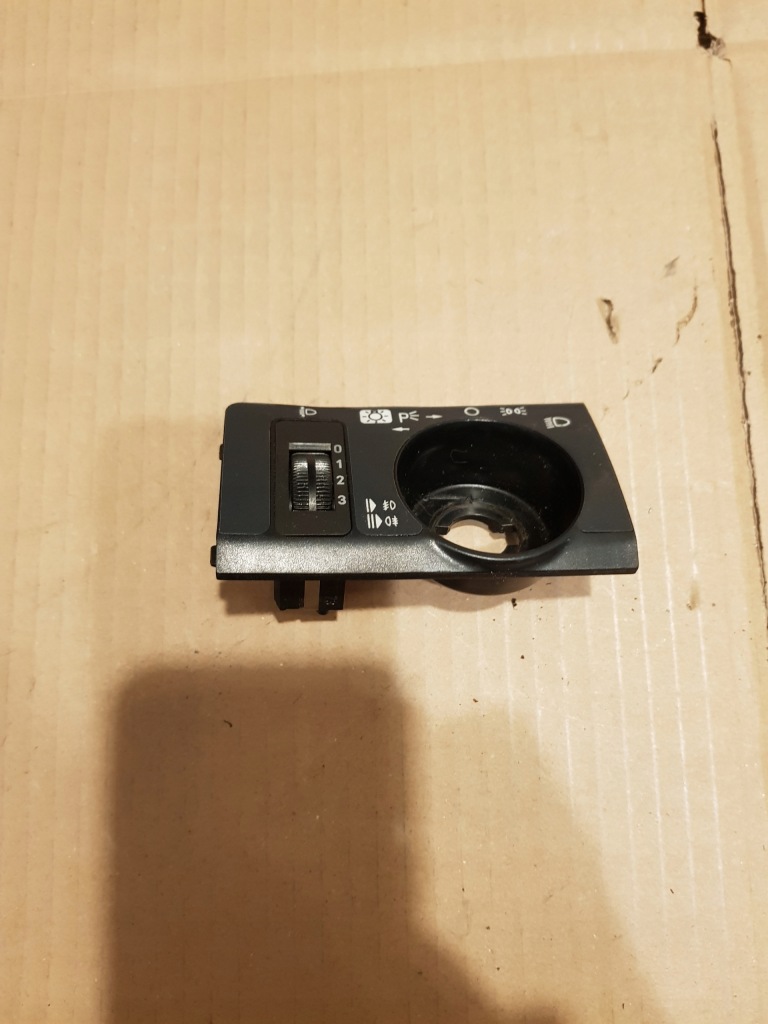 Купить Панель выключателя света mercedes r129