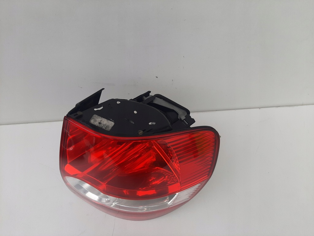 фото №9, Vw fox 03-09r przed liftem лампы задние оригинал