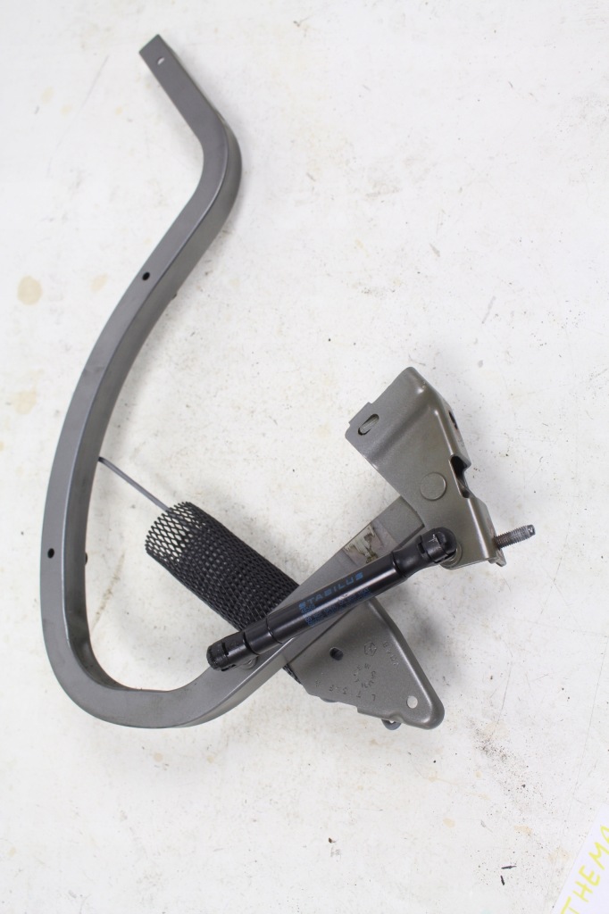 фото №2, Петля кришки амортизатор лівий lancia thema 2014