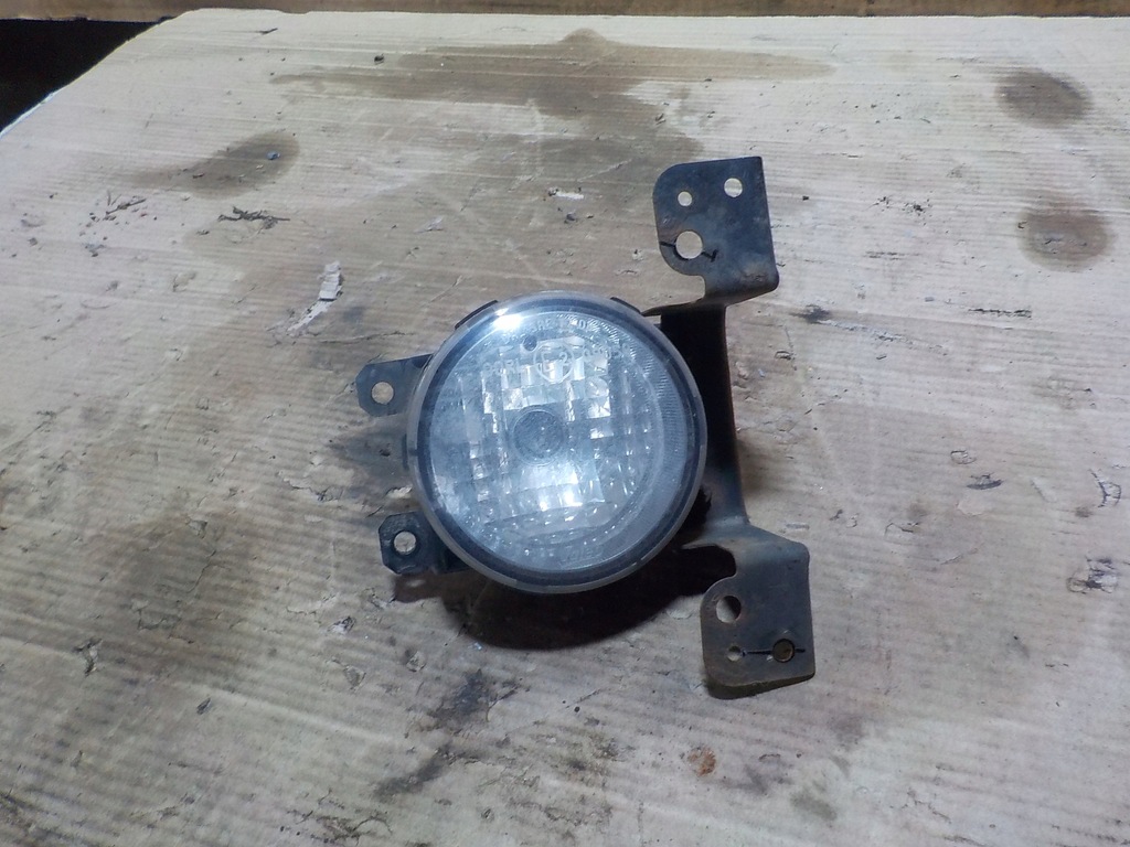 фото №1, Space star 1.0 противотуманная фара правый передний 89207251