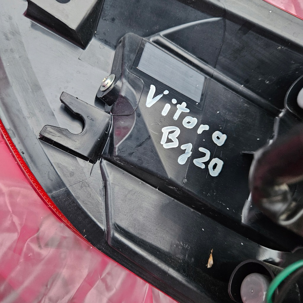 фото №8, Suzuki vitara lift 2017- led лампа задня права euro!