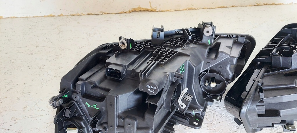 фото №12, Bmw 2 f45 f46 lift lci лампа левая правая адаптивный full led 8738645 8738646