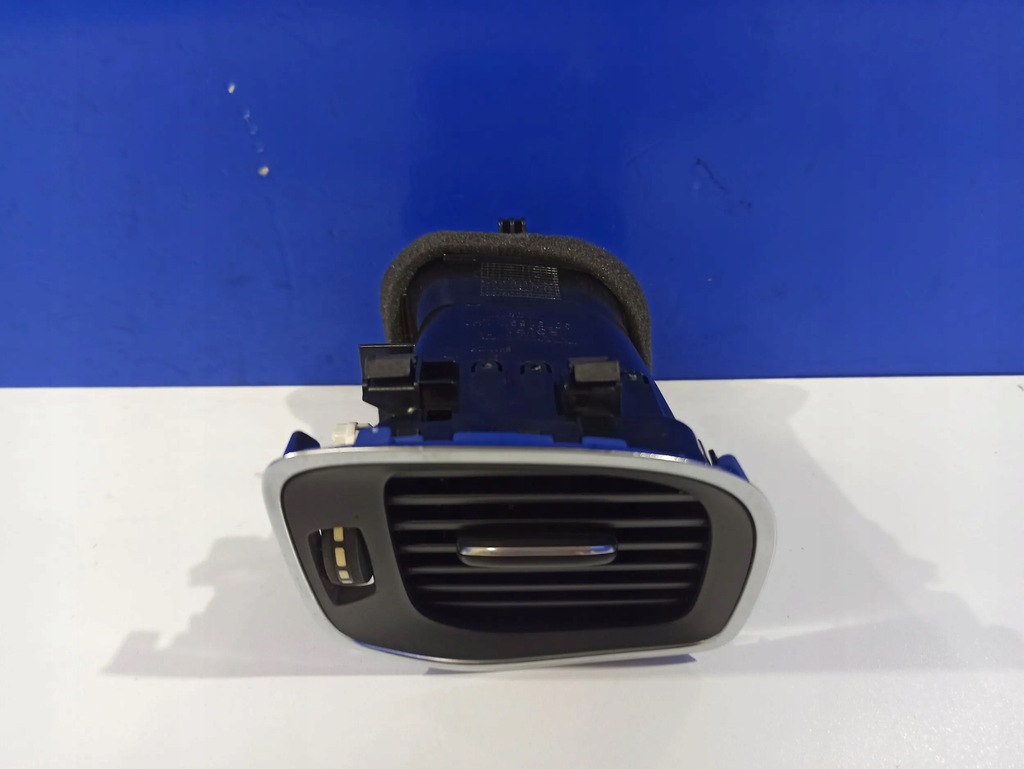 фото №1, Volvo s60 2014 ґрати обдув