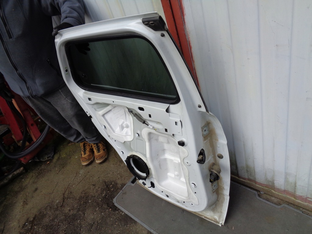 фото №4, Citroen c4 cactus двері лівий задня efcd