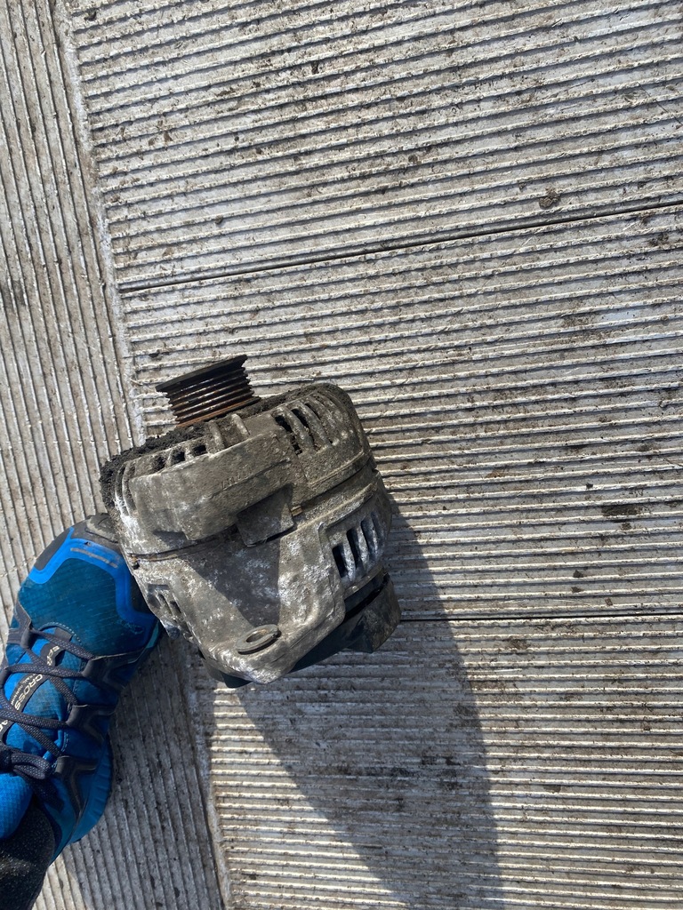 фото №1, Генератор opel signum vectra c 2.0 dti 13108596