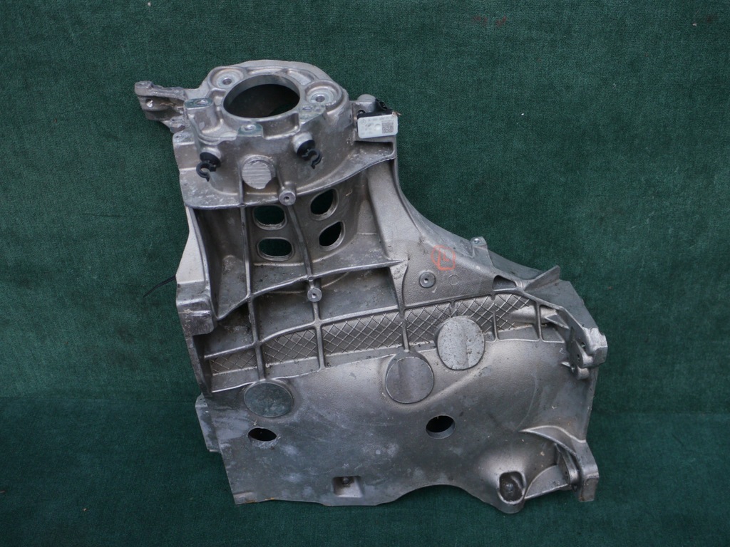 фото №1, Четверть передняя болты aston martin vantage 2017-