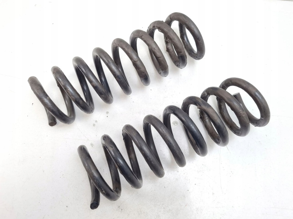 Купить 2006 mercedes-benz slk r171 пружина задняя