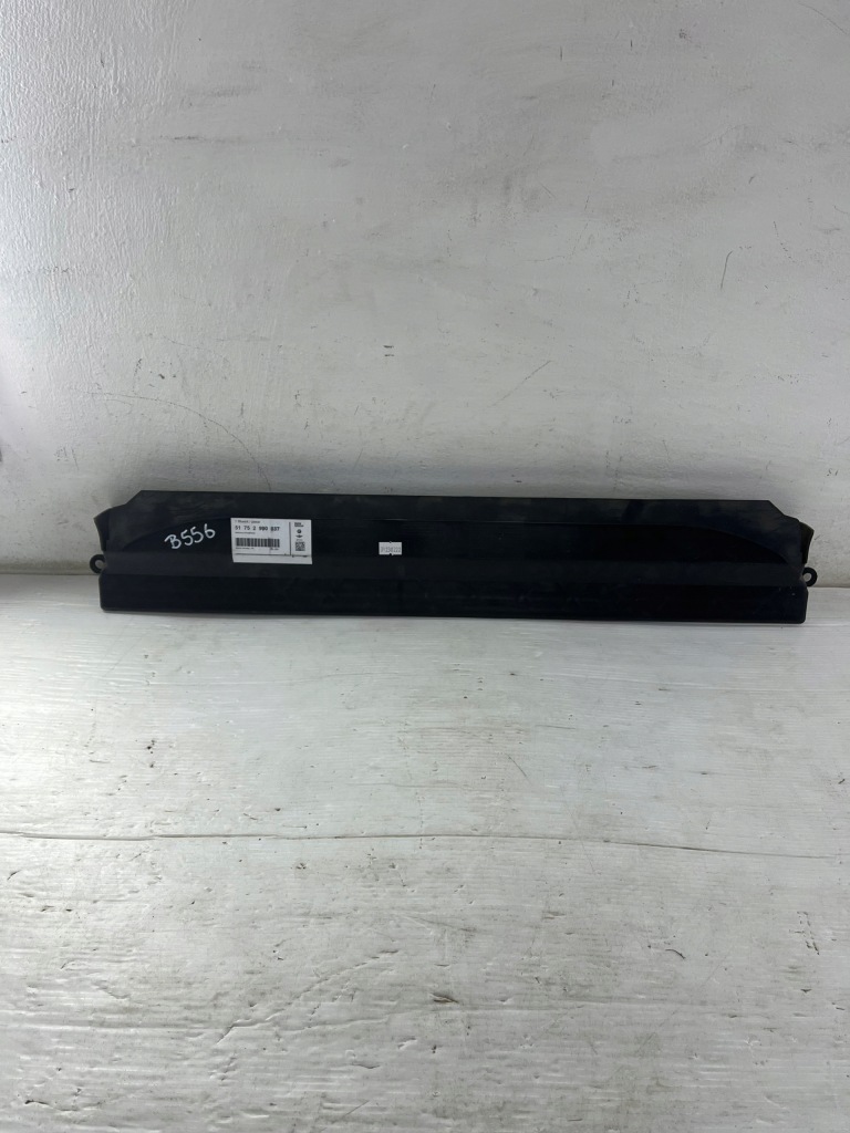 фото №1, Bmw x1 e84 захист нижня радіатора прокладка