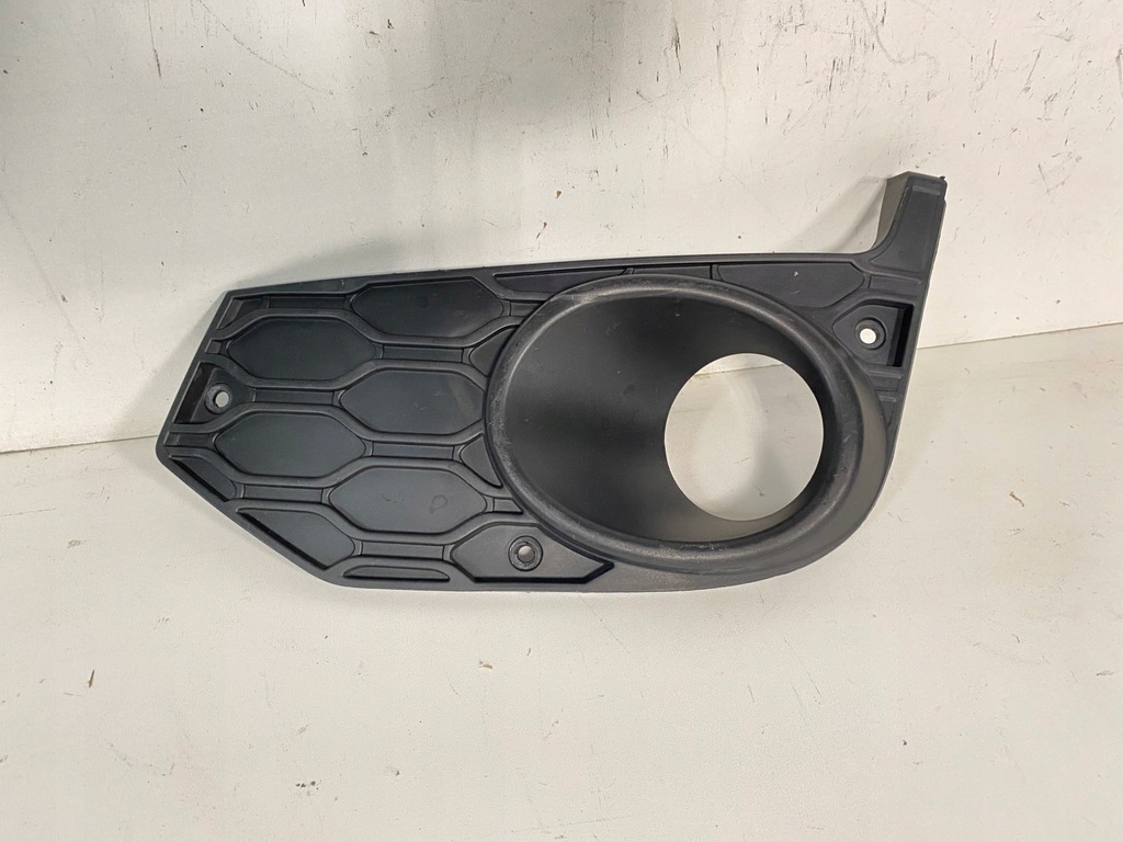 фото №1, Решётка радиатора решётка бампера левая iveco daily 4 iv 16-19