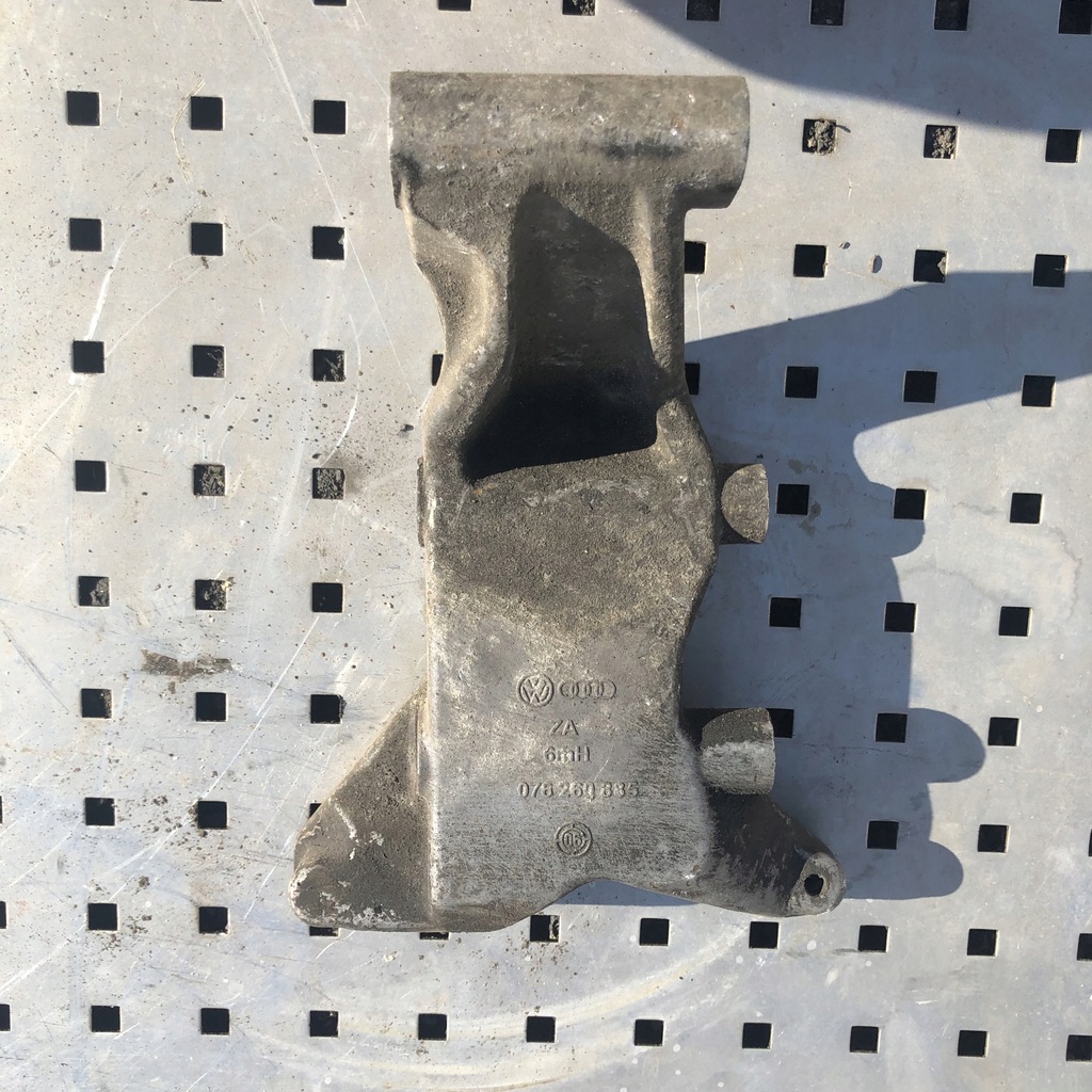 фото №1, Кронштейн компрессора основание vw crafter 076260885