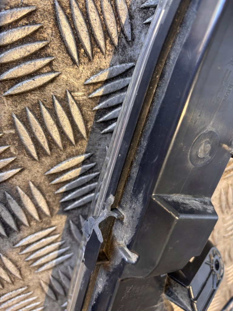 Протитуманна фара led drl світло do рух dziennej peugeot 508 i lift Зі Шроту