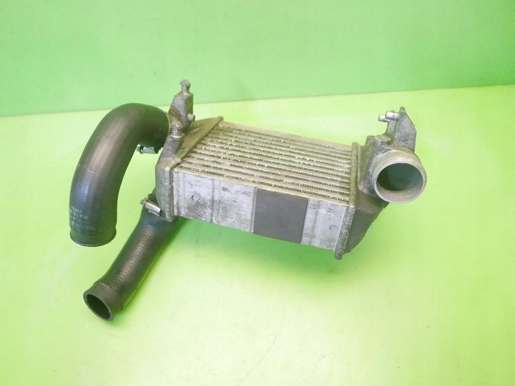 Інтеркулер лівий радіатор повітря audi a4 b6 2.5 tdi v6 Доставка