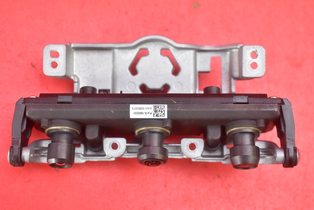 Камера радар асистент поперечина руху 1143746-00-d tesla model 3 17-21 Недорого