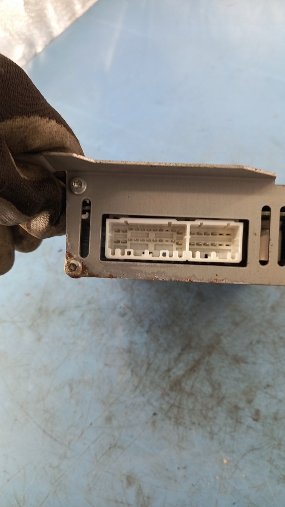 фото №4, Усилитель радио chrysler sebring 06r sedan