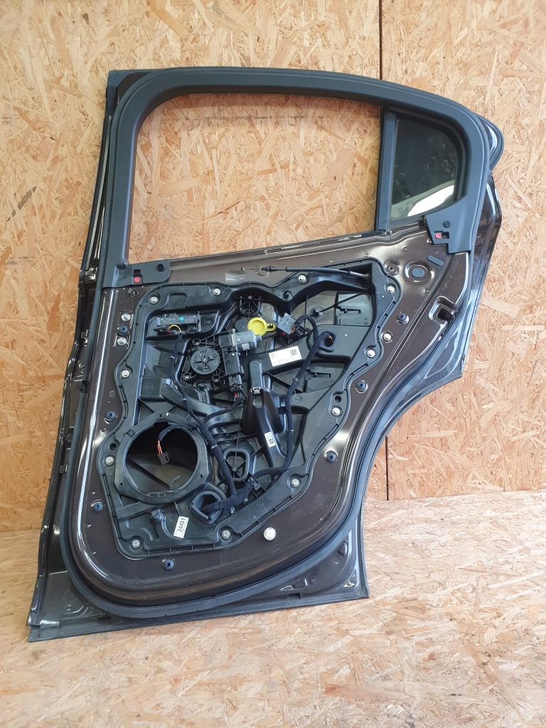 фото №7, Alfa romeo stelvio дверь правый задняя неокрашенный basalto brown bdb